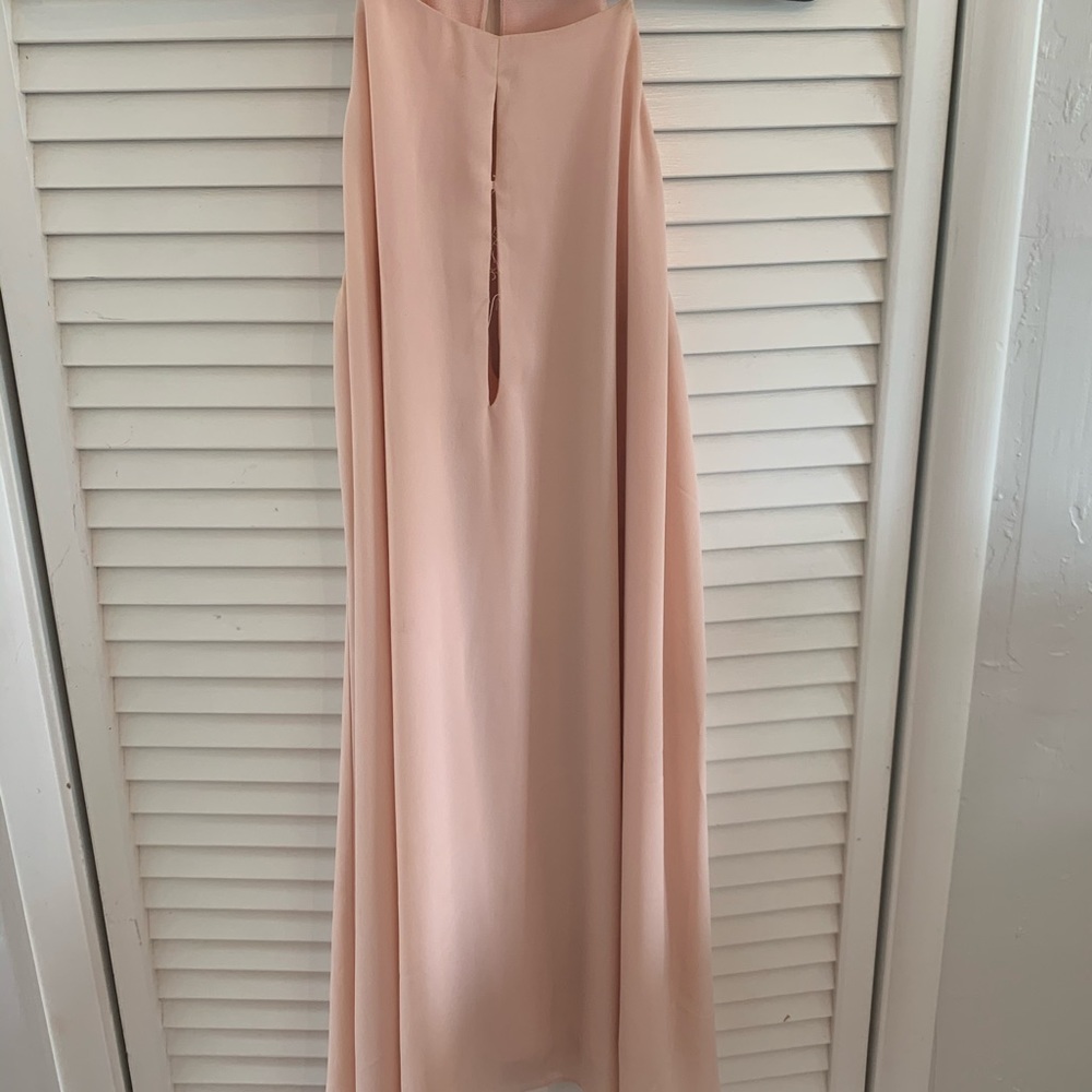 LIGHT PINK FLOWY DRESS SIZE MEDIUM